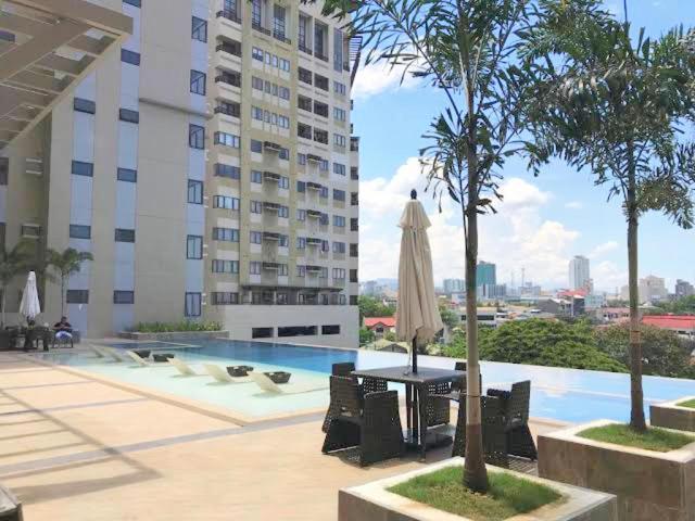 Persimmon Condominium Cebu Exterior foto