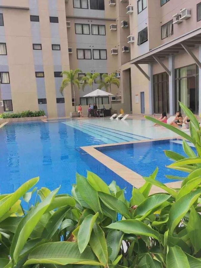 Persimmon Condominium Cebu Exterior foto